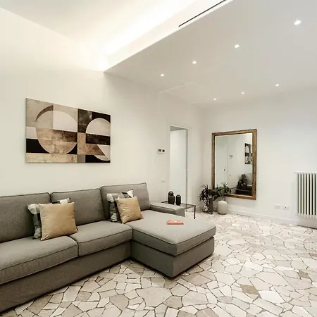 Heritage - By Myhomeincomo * Como